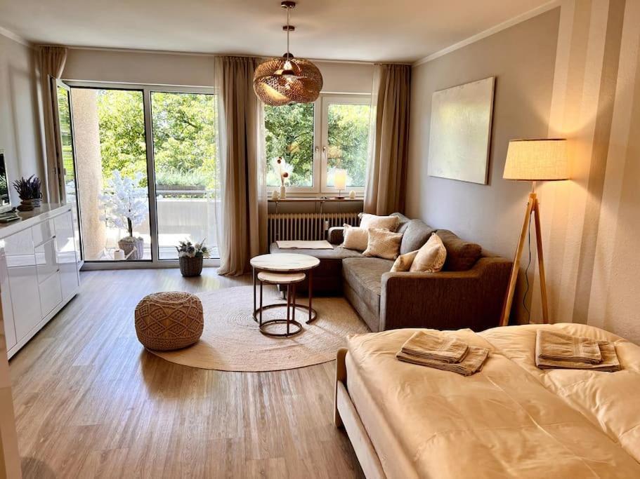 Stylish Studio Apartment With Beautiful Balcony Ingolstadt Exterior foto